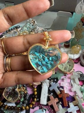 Gold Heart Pendant Necklace with Turquoise Chip Inlay